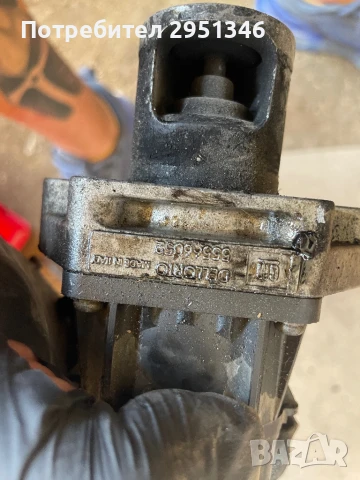 + EGR клапан opel insignia Astra 55566052, снимка 2 - Части - 50871811