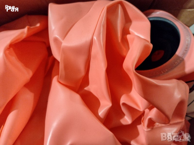 Надуваем дюшек Intex Flamingo Pink 218 х 211 х 136 см , снимка 3 - Басейни и аксесоари - 36231077