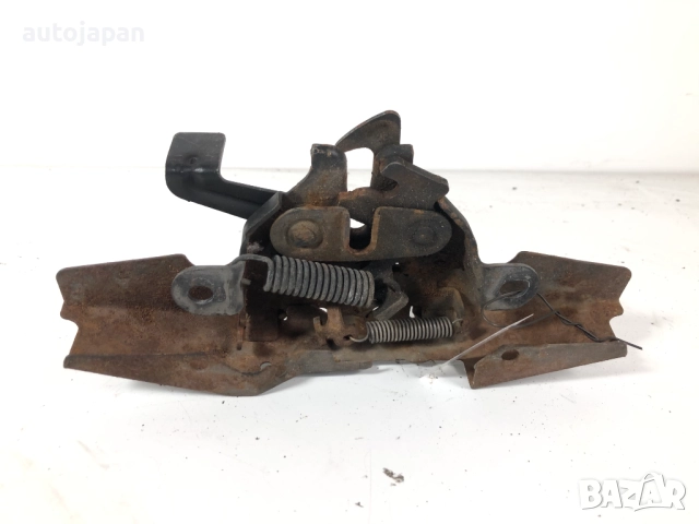 Брава преден капак Toyota Corolla Verso 2.2 D-CAT 177кс 2007г  