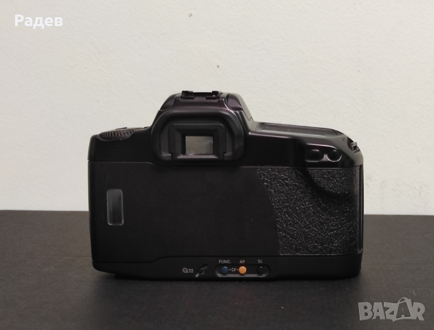 Canon EOS 10 SLR филмов фотоапарат и обектив Sigma 28-70 mm f:2.8, снимка 5 - Фотоапарати - 44659946