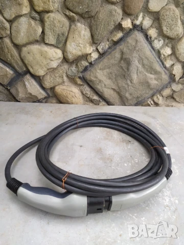 Кабел за зареждане на автомобил 32 А - 7 метра 