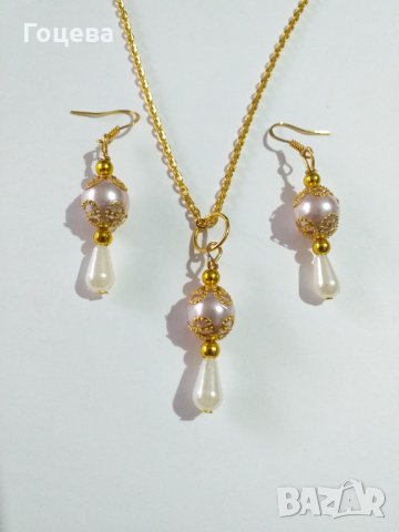Нежни обици с кристални перли и красиви орнаменти в цвят злато , снимка 5 - Обеци - 36004012