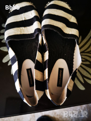 Дамски обувки Долче и Габана, снимка 2 - Дамски ежедневни обувки - 36209579