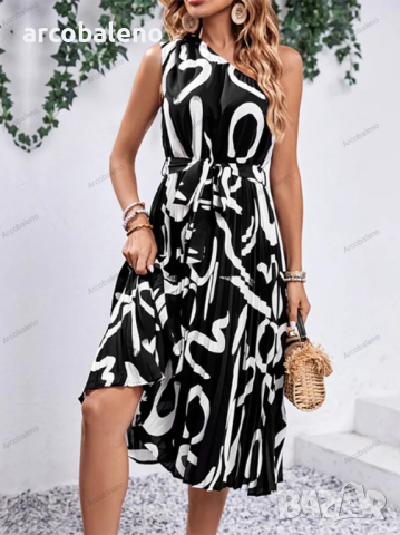 Нова дамска рокля с отворени рамене с щампа на букви