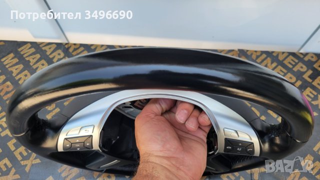 Продавам много запазен волан за Mercedes E class W212 2009 - 2013, снимка 4 - Части - 41635959