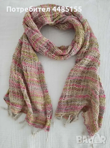 Красиви дамски шалове по 4 и 7 лв., снимка 5 - Шалове - 53086039