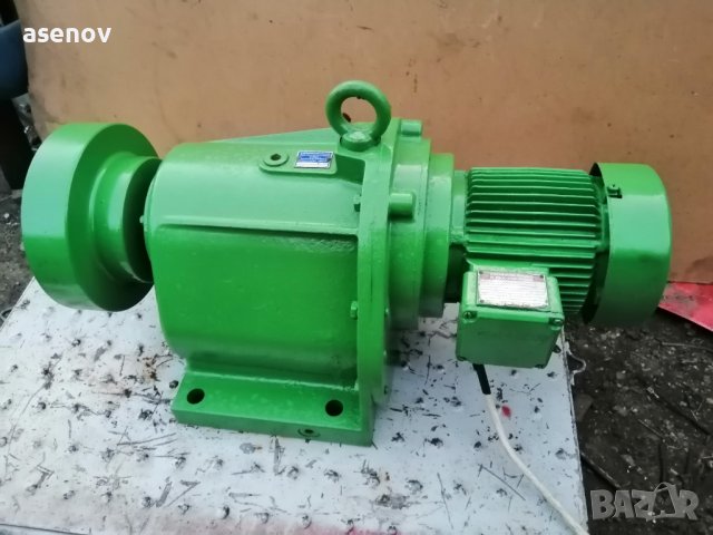 Редуктор 9 оборота в минута 