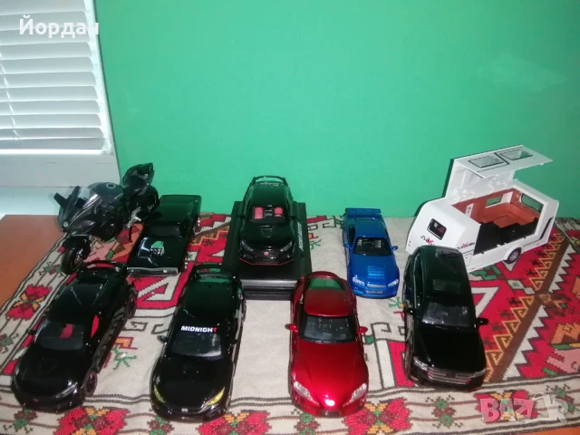 Метални колички с отварящи се врати,работещи фарове и звук от двигател, снимка 9 - Колекции - 51132457