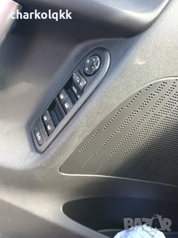 Продавам ситроен ц3 1.6бензин 120кс на части, снимка 4 - Автомобили и джипове - 47366491