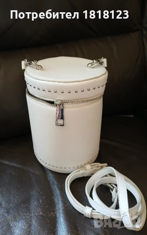 Дамска чанта CARPISA, снимка 2 - Чанти - 51080164