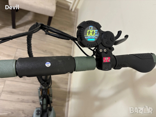 Електрическа тротинетка Vsett 8, снимка 3 - Други спортове - 53615964