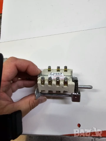 5 тактов ключ за фурни и готварски  печки порцелан 16 а от старото добро качество , снимка 2 - Друга електроника - 50828802