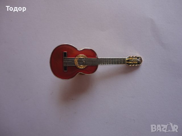 Страхотен знак значка китара , снимка 2 - Колекции - 41675945