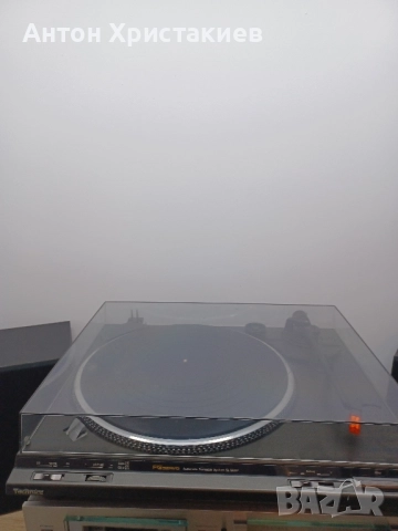 Продавам грамофон Technics sl-bd22