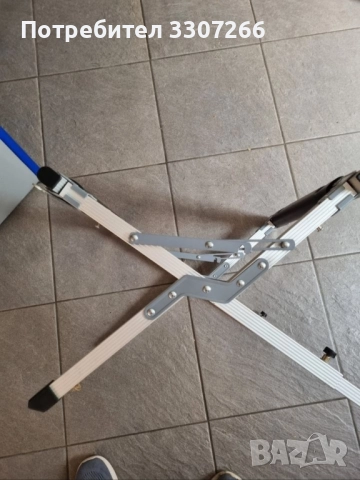 Алуминиева стойка за къмпинг ракла или хладилник, снимка 4 - Хладилни чанти - 52429170