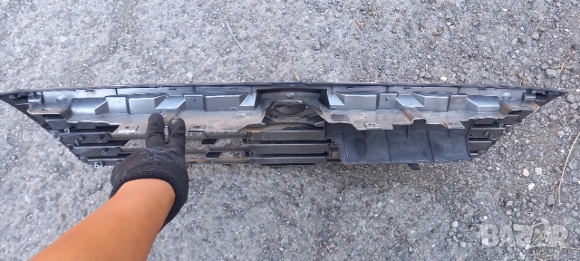 Решетка за Subaru Forester III, снимка 3 - Части - 51555967