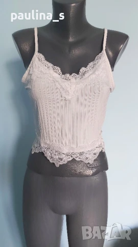 Три различни броя / Марков потник с дантела "women secret", "Romwe" и "H&M" , снимка 8 - Корсети, бюстиета, топове - 45108447