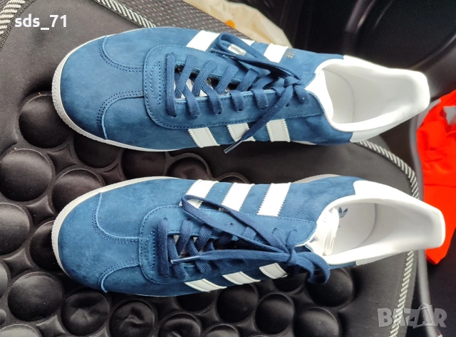 Чисто нови Adidas Gazelle blu navy N44 28.5 подметка 120лв , снимка 5 - Маратонки - 53259727