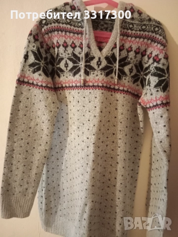 Продавам дамски суитчър