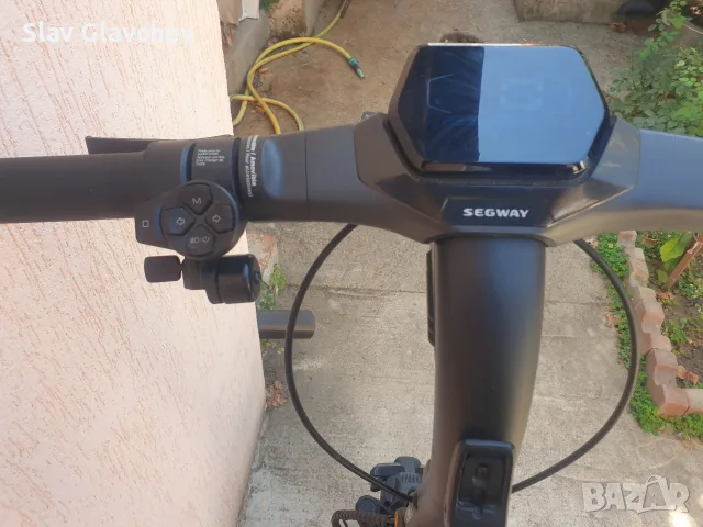 електрически скутер SEGWAY Kick Scooter ZT3 Pro- КАТО НОВ гаранция  до май 2027г, снимка 9 - Велосипеди - 56151105