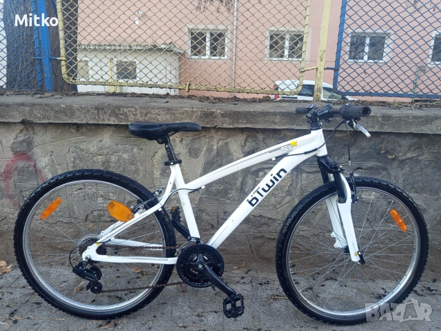 26 цола алуминиев велосипед с 21 скорости усилени капли амортисьори предни като нов в перфектно , снимка 2 - Велосипеди - 52928726