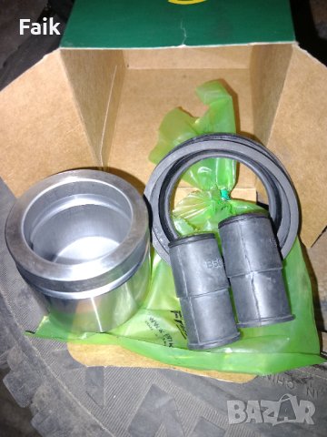 Части  Голф 4 , снимка 2 - Части - 42141174