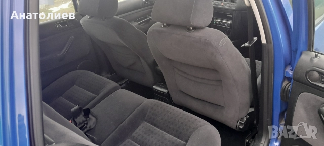 Golf 4 1.6, снимка 11 - Автомобили и джипове - 52947169