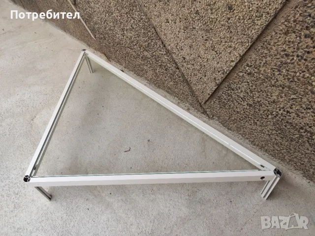Триъгълен щанд, снимка 1