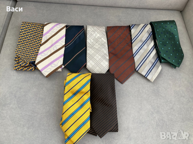 GUCCI YSL Nina Ricci Burberry Zegna Trump Giorgio Armani Eton