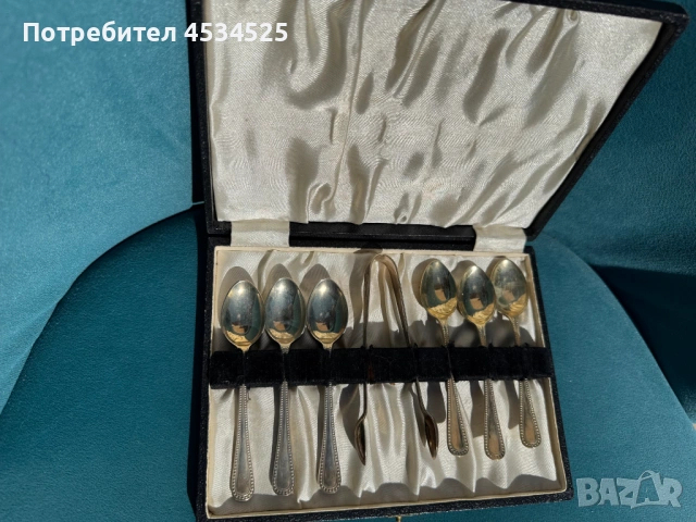 Посребрен комплект лъжички с щипка за захар в оригинална кутия