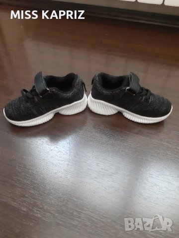 Олекотени дишащи маратонки 25н , снимка 6 - Детски маратонки - 41044521