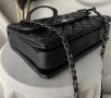 Дамска чанта от висок клас, като нова, от марката Chanel. , снимка 5