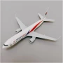 Boeing 737 самолет модел макет Malaysia Airlines пътникопоток полет летене багаж, снимка 7