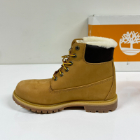 Timberland Premium Waterproof, снимка 2 - Дамски боти - 44549812