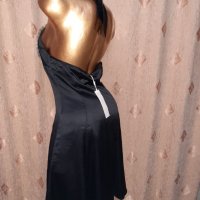 LOORS M Сатенена черна рокля, снимка 4 - Рокли - 38809110