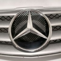 Предна решетка за Mercedes SL R230, снимка 2 - Части - 40610662