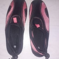 Плувни обувки, снимка 1 - Водни спортове - 42484868