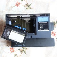 Panasonic VW-TCA7E Cassette Adaptor S-VHS-C, VHS-C, снимка 5 - Камери - 36078135