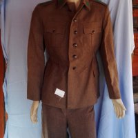 Войнишка вълнена униформа, снимка 1 - Други ценни предмети - 40003444