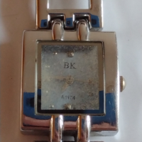 Дамски часовник кварцов интересен модел много красив модерен - 21582, снимка 1 - Дамски - 36145856