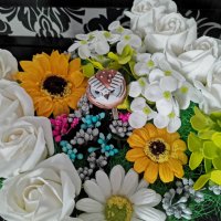 Сапунени цветя в дървена кутия с надписи по ваше желание , снимка 12 - Подаръци за жени - 35506219
