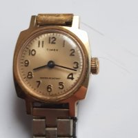 Дамски механичен позлатен часовник Timex, снимка 4 - Антикварни и старинни предмети - 39093860