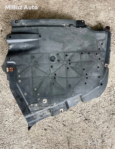 Кора задна броня БМВ Е90 BMW, снимка 1