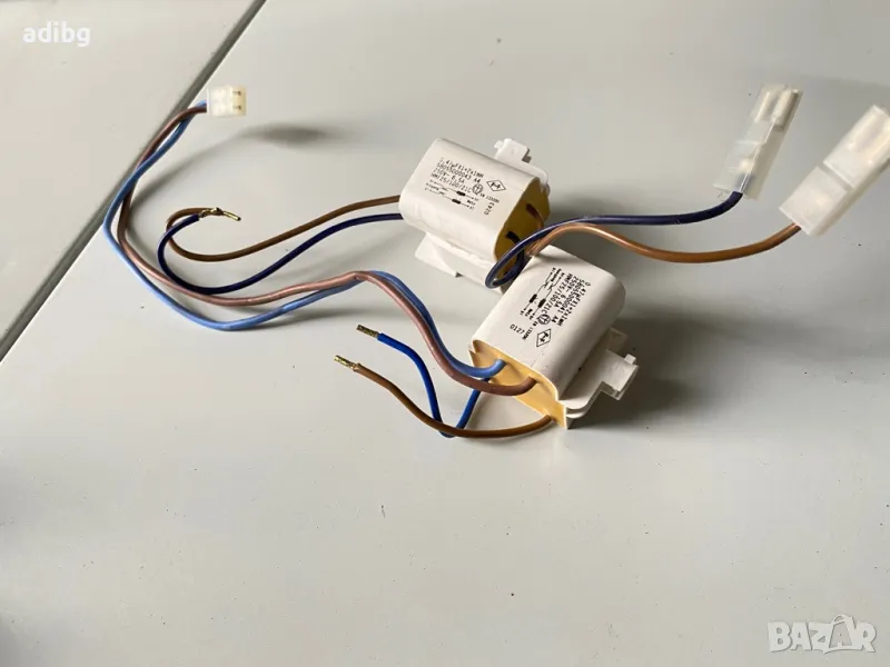 Jura - Кондензатор, снимка 1