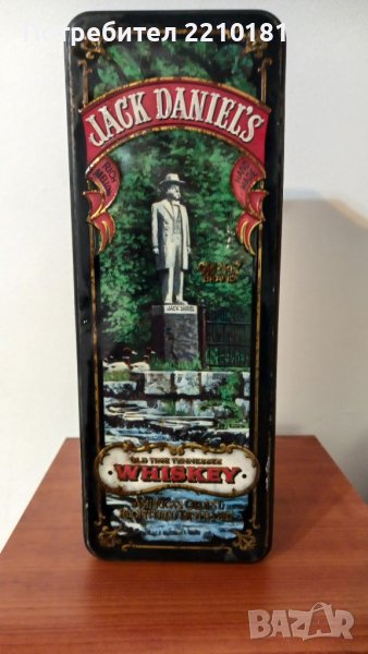 Стара ламаринена кутия от уиски Jack Daniels , снимка 1