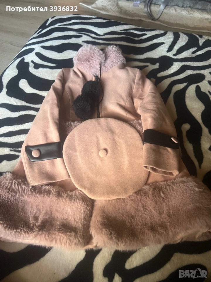 Детско палто с барета, снимка 1