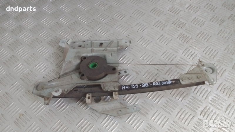 Стъклоповдигач Audi A4 B5 1998г.(заден десен)	, снимка 1