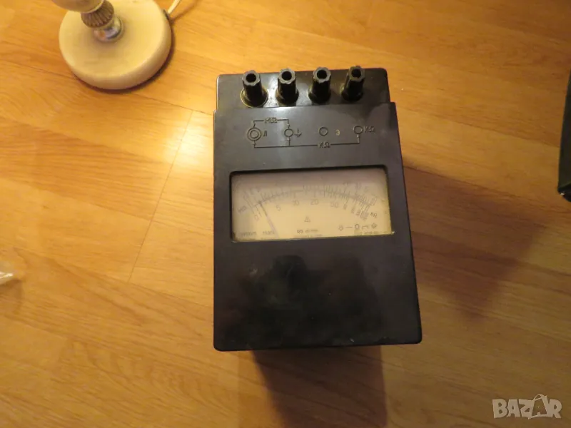 Мегаомметър, мегер, измерител съпротивление на изолация с генератор до 2500V - качество и прецизност, снимка 1