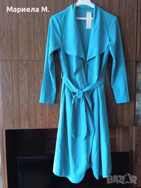 Нов с етикет! Костюм широк панталон с олекотено манто, снимка 1