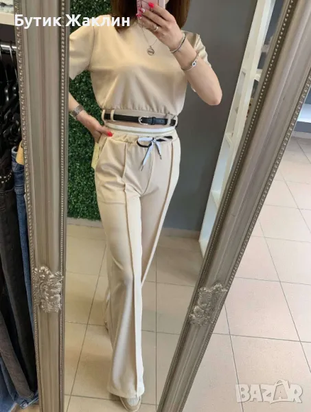 Разчупен модел дамски спортно-елегантен сет, снимка 1